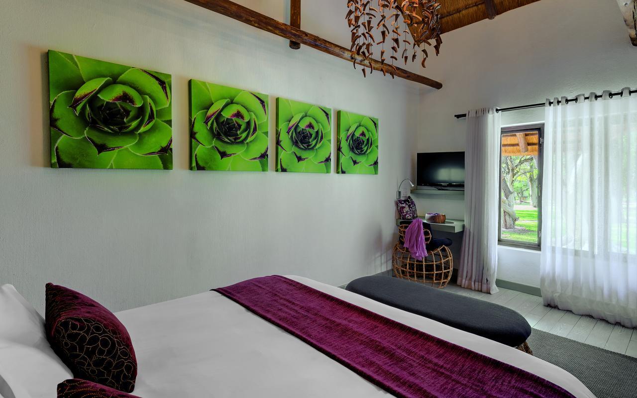Mokuti Etosha Villa Namutoni Exterior photo