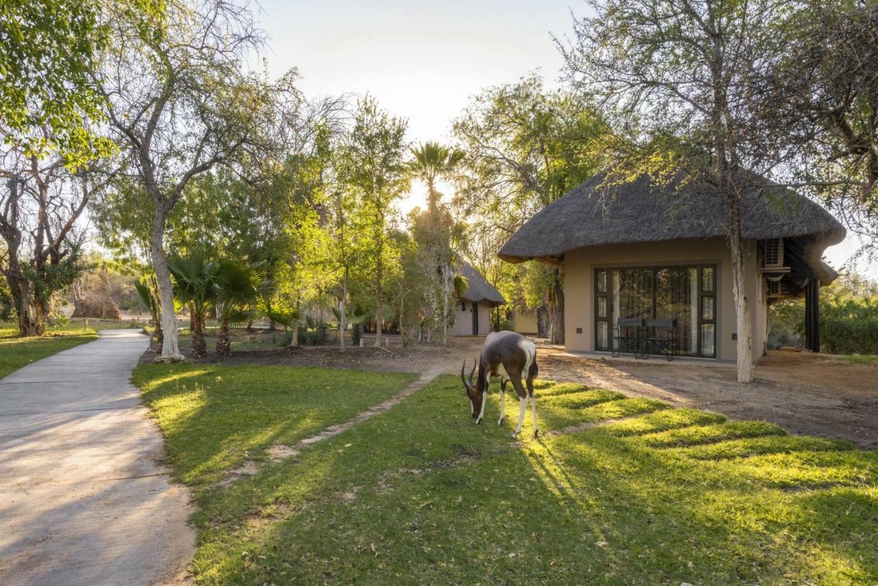 Mokuti Etosha Villa Namutoni Exterior photo